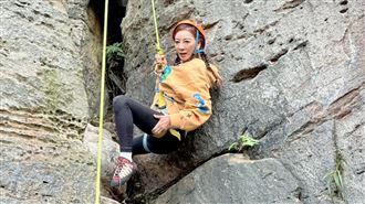 楊繡惠攀岩遭質疑「假爬」　出面怒嗆網友