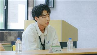 男星設局指控　受害者媽媽當場崩潰哭了