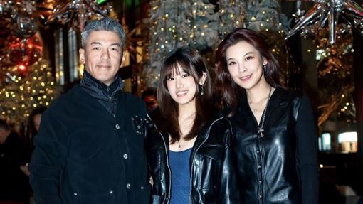 梧桐妹新年同框繼母　48歲林若亞近況曝光