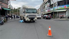 車禍,屏東,大貨車,女騎士,慘死