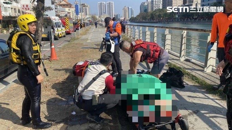 陳姓女子墜落運河救起時已OHCA，送醫仍宣告不治。（圖／翻攝畫面）