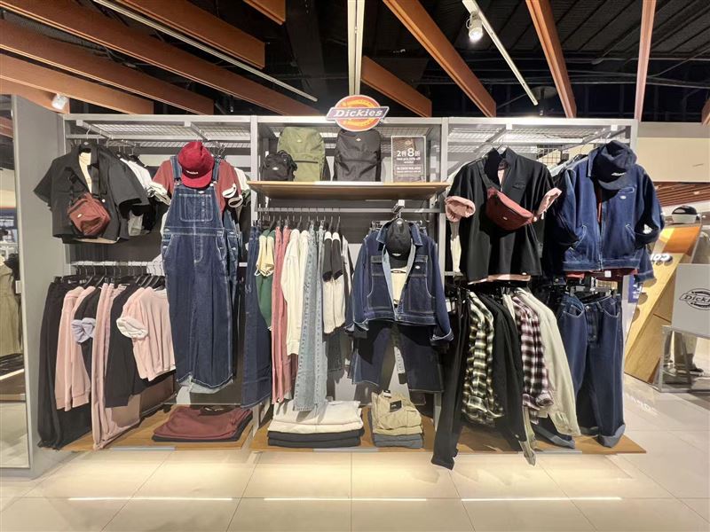 Dickies驚傳1/15撤出台灣市場。（圖／翻攝自Dickies_Taiwan臉書）