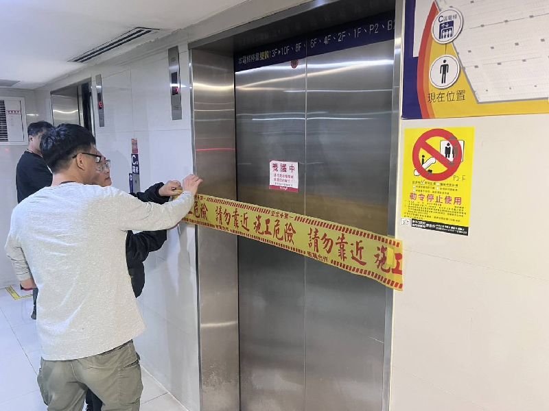 台中大遠百電梯又故障，市府要求全面性公安盤查。（圖／台中市政府提供）