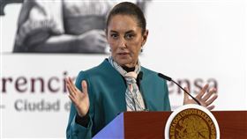 地震來襲時，墨西哥總統薛恩鮑姆的每日例行記者會被迫中斷。　（資料照）