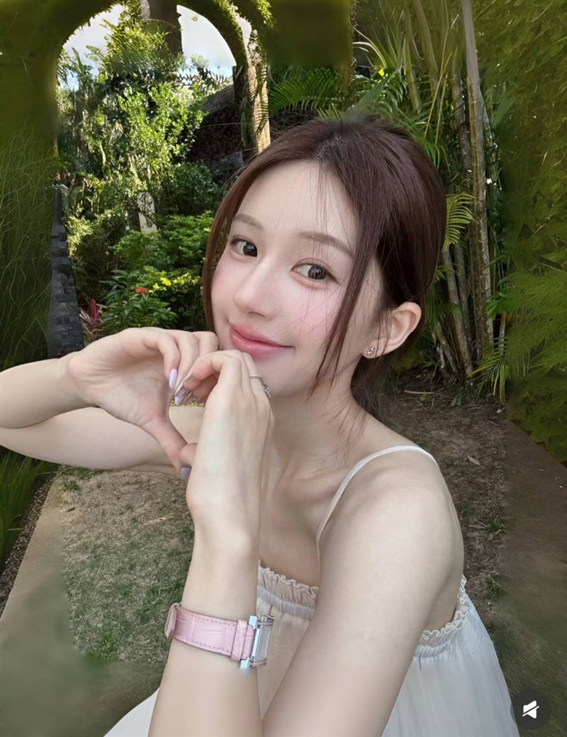 趙露思透露健康近況：希望用藥量減半。（圖／翻攝自趙露思小紅書）