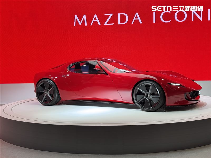 MAZDA ICONIC SP概念跑車。（圖／記者鍾釗榛攝影）