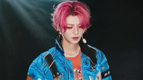 女網紅自爆和鹿晗有曖昧。（圖／翻攝自微博）