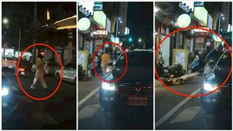 講電話穿越車陣！摩托車撞飛　驚險畫面曝