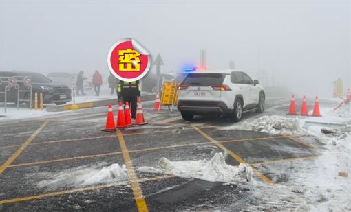 合歡山「小姐姐」變了！他嚇壞：雙眼狠瞪