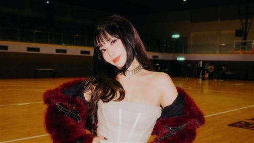 陳芳語洋男友正臉曝　花3天準備跨年表演