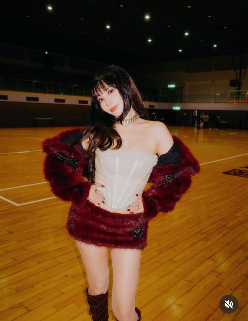 陳芳語宜蘭跨年火辣演出。（圖／翻攝自IG）