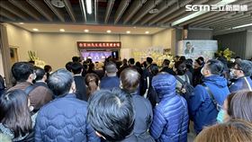 北捷英雄余家昶棺木被覆蓋台北市旗及國旗。（圖／記者楊忠翰攝影）