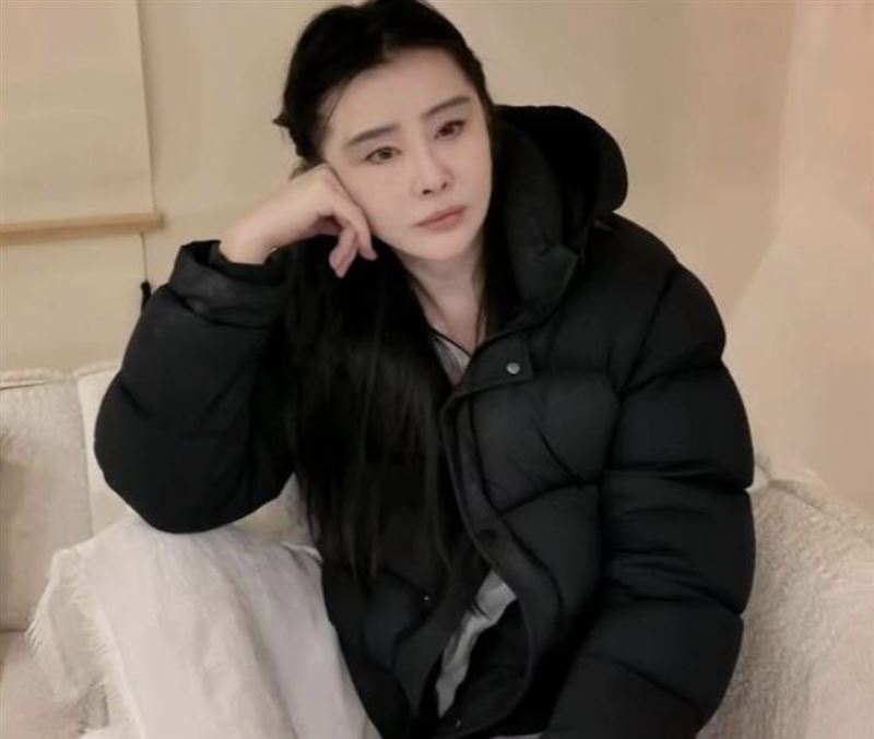 王祖賢近日罕見在社群平台露面。(圖/翻攝自小紅書)