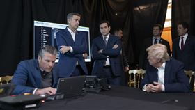 川普全程觀看「逮捕馬杜洛行動」。（圖／翻攝自川普Truth Social）