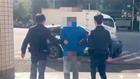 宜蘭,路邊停車,女收費員,醉男,加簽收費,傷害罪,妨害公務。（圖／翻攝畫面）