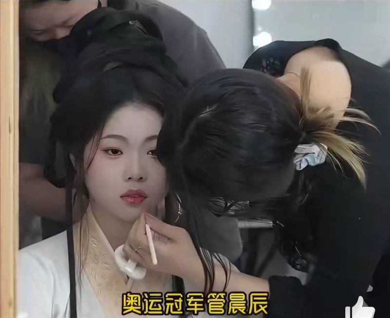 管晨辰首度挑戰當演員。（圖／翻攝自微博）