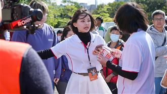 攜建商做公益　理債女神揭房貸現況