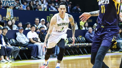 張宗憲本季新高25分　夢想家踢館特攻成功