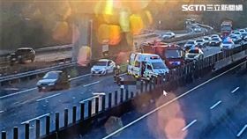 國4,車禍,追撞,小貨車,水泥預拌車,駕駛,拋飛,台中（圖／翻攝畫面）