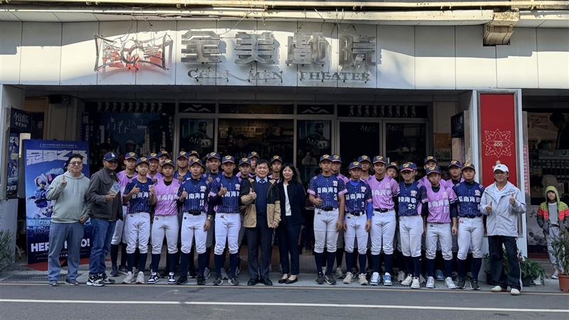 12強冠軍紀錄片《冠軍之路》，首週票房衝破2569萬。（圖／牽猴子提供）