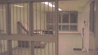 被關進全美最惡名監獄　馬杜洛牢房樣貌曝