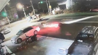 雲林19歲男無照載16歲女　遭貨車撞飛雙亡