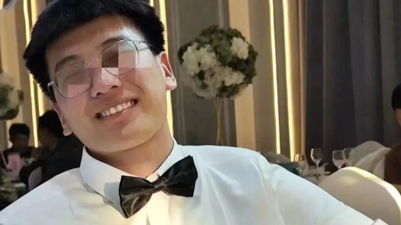 20歲少年張俊豪的生前照。母親哀痛：他開朗的笑容再也看不到了！（圖／翻攝自微博）