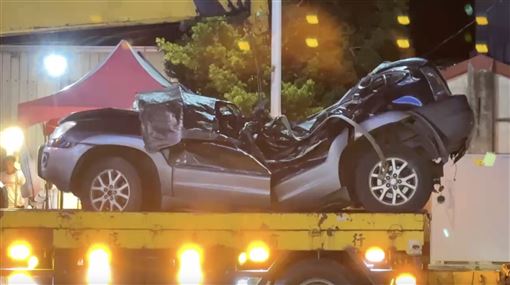 台東休旅車遭連2撞「對折成V型」釀1死2傷