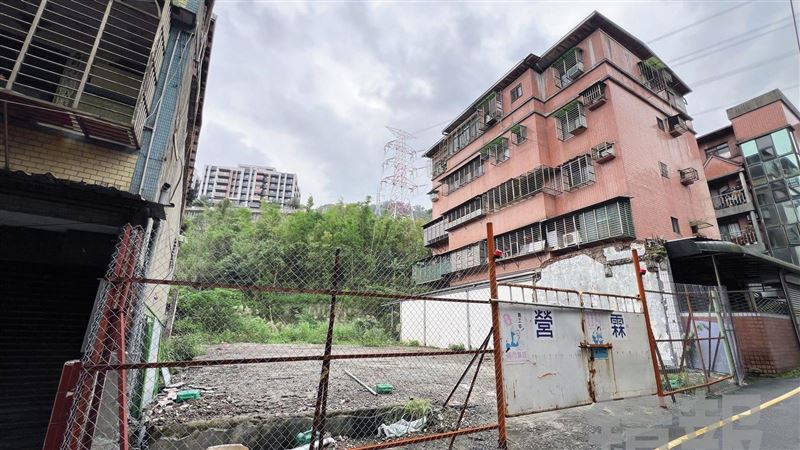 標榜再破功！岳父官司律師與黃國昌關係曝