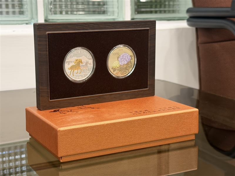 央行馬年套幣今開賣 人氣爆棚