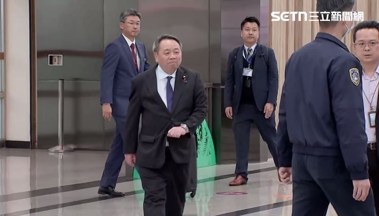 日本參議員石平抵台訪問高喊台灣就是台灣跟中國沒有一毛錢的關係（圖／翻攝畫面）