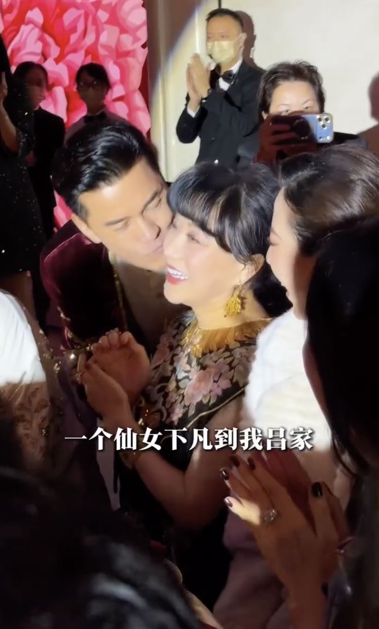 呂良偉甜吻楊小娟深情告白。（圖／翻攝自呂良偉IG）