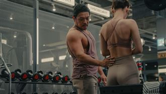 夢多要求女友隆乳惹怒醫生　衝突導火線曝