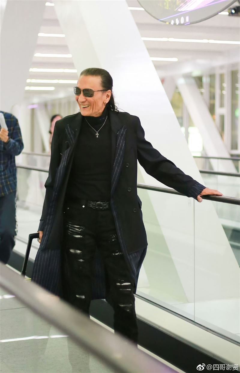 謝賢昔大談爺孫戀。(圖/翻攝微博)