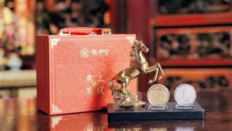 大甲鎮瀾宮推丙午馬年「馬上賺」錢母套組