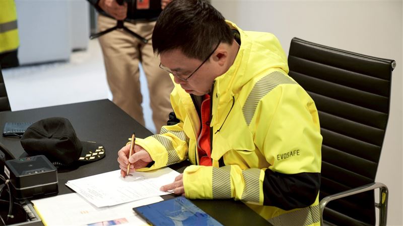 張國煒發年終1個月引議論 486先生吐內幕