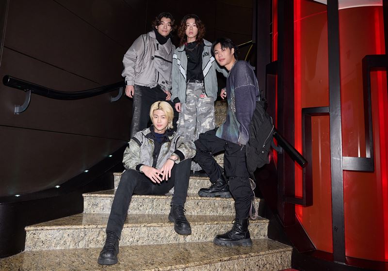 「帕拉斯PALLAS」由FAMA（左起）、小葵、大寶、漢堡組成。（圖／迷音樂提供）