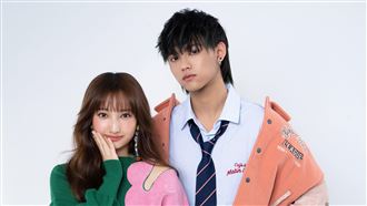 千萬流量兄妹檔出道了　首演緊張到胃痙攣