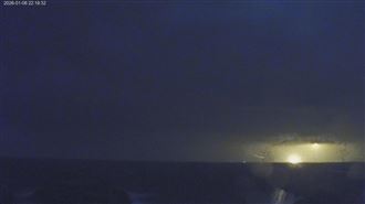 飛官出事瞬間見火光　海巡冒極惡海象搜救