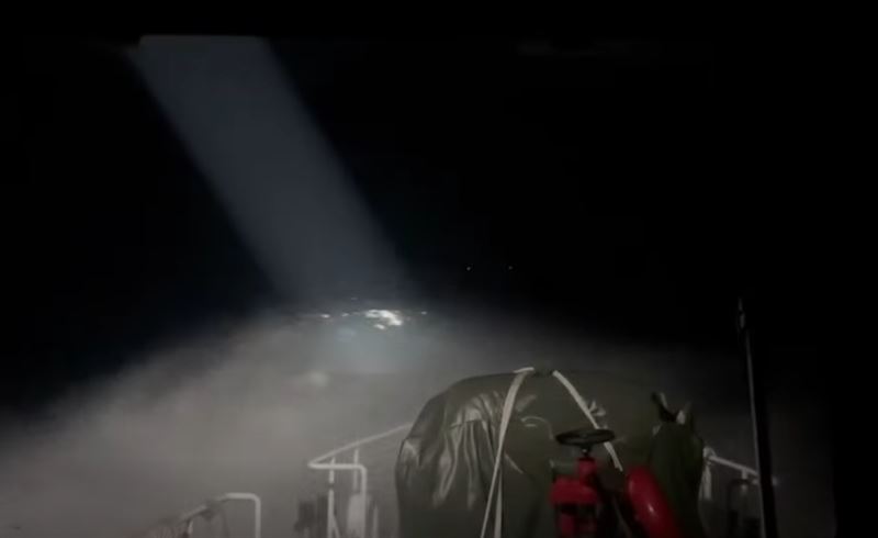 海巡夜間搜救 F-16 畫面曝光！管碧玲：全力搜救辛柏毅。（圖／翻攝管碧玲臉書）