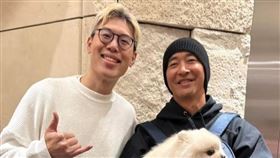 DJ馬克與黃立行（右）同框。（圖／翻攝自臉書）