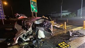 楊梅,五楊高架,匝道,分隔島（圖／翻攝畫面）