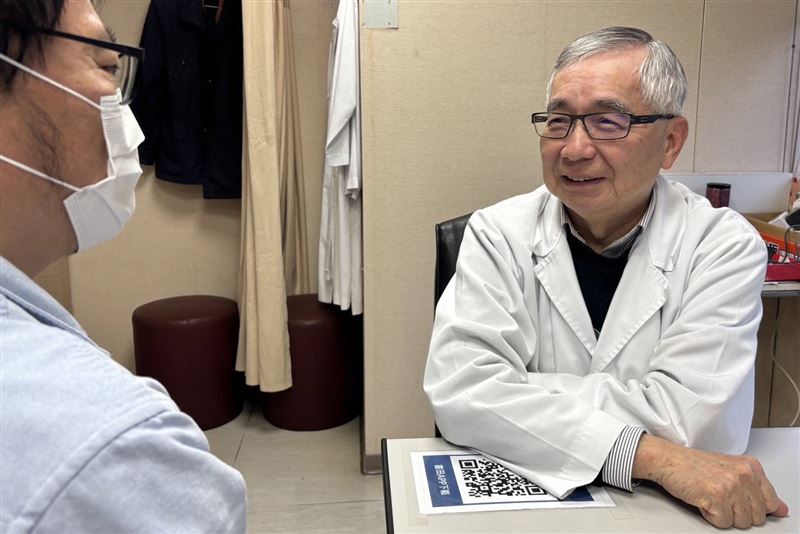 陳家駒醫師提醒,當擔憂生病的情況已經嚴重到影響日常生活時,應適時的尋求協助。(圖/書田診所提供)