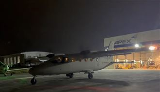 安捷航空自願加入搜救飛官！最動人一幕曝
（圖／翻攝自YouTube）