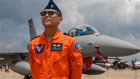 F-16飛官辛柏毅墜海失聯。（圖／翻攝自IDF 經國號 臉書）