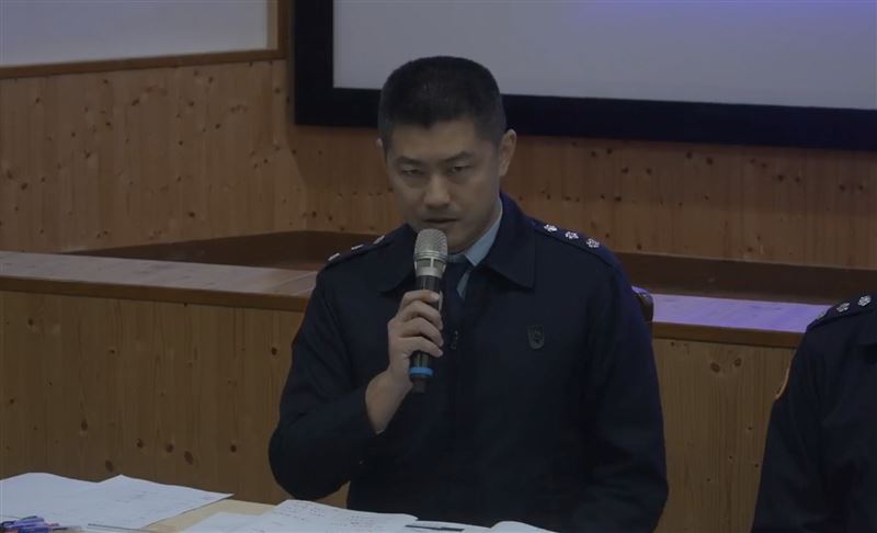 空軍第五聯隊第27隊隊長周明慶不捨表示「辛柏毅是個優秀的飛官。」(圖/翻攝自中華民國空軍臉書)