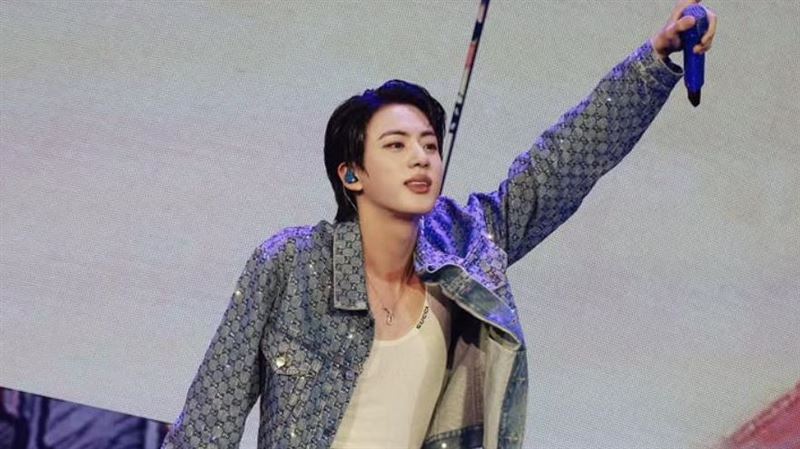 JIN金唱片奪冠　傳BTS完整體高雄世運開唱
