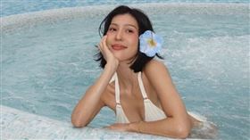 莫莉被稱為第一時尚網紅。（圖／翻攝自莫莉IG）