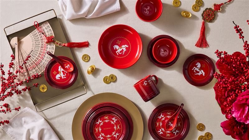 LE CREUSET旋轉木馬全系列涵蓋各式尺寸瓷器。（圖／品牌業者提供）