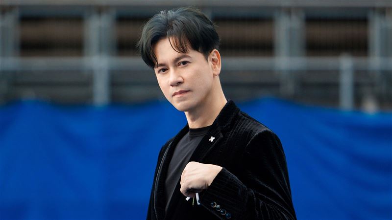 李聖傑2度灼傷送醫　頂40度高溫瘋狂練球